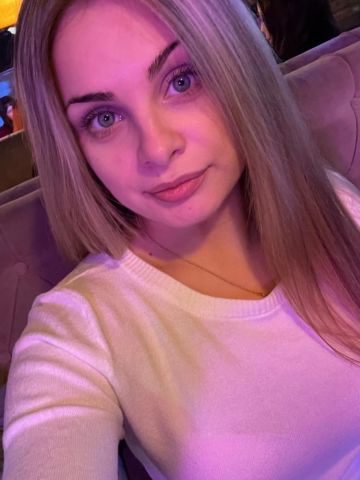 Проститутка Амелия